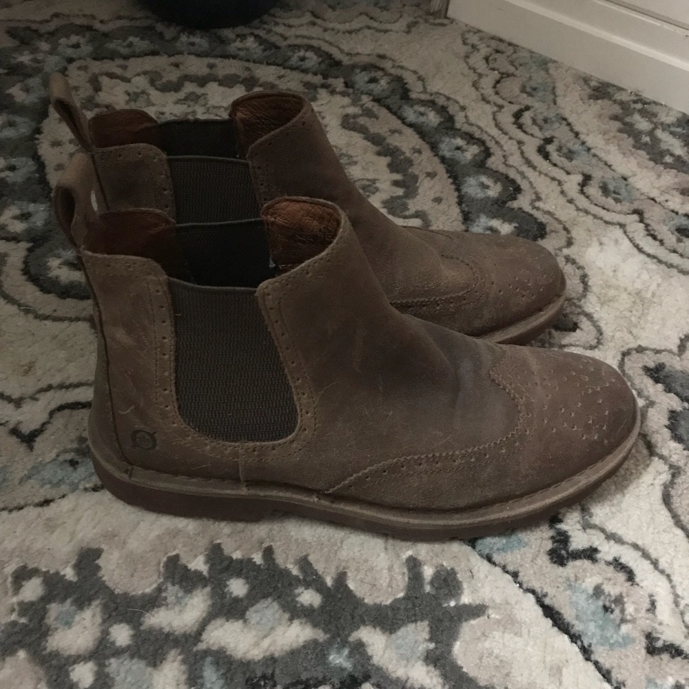 Men’s BORN boots